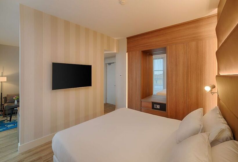 سوییت جونیور, Avani Rio Novo Venice Hotel   Previously Nh Venezia Rio Novo