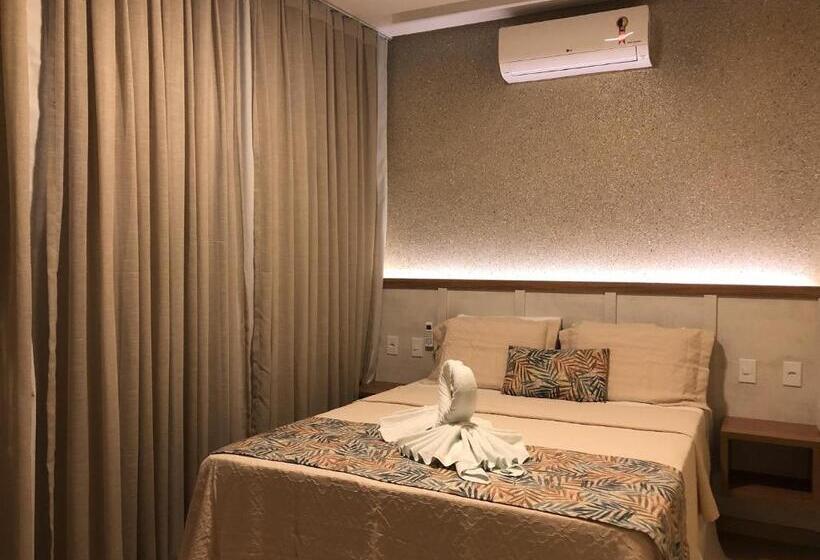 سوئیت با بالکن, Pedra Do Sino