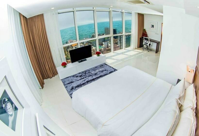 آپارتمان 4 خوابه, Platinum One Suites
