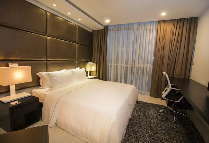 آپارتمان 4 خوابه, Platinum One Suites