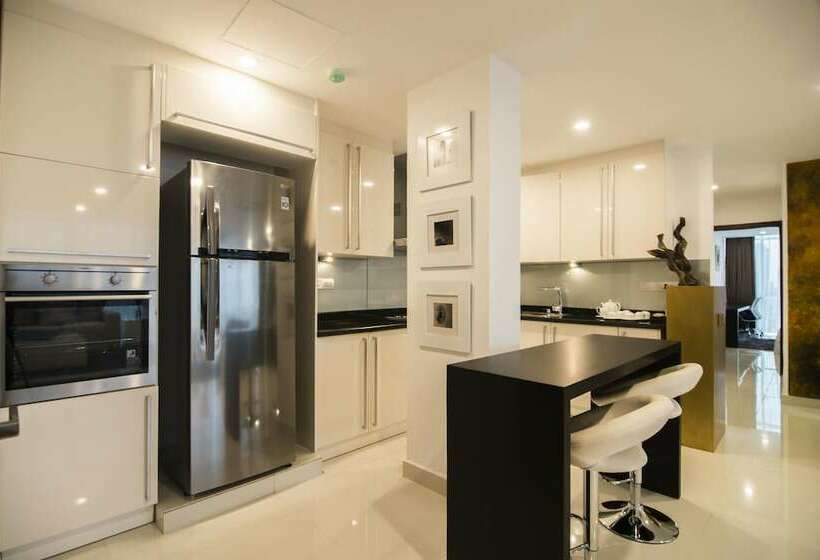 آپارتمان 4 خوابه, Platinum One Suites