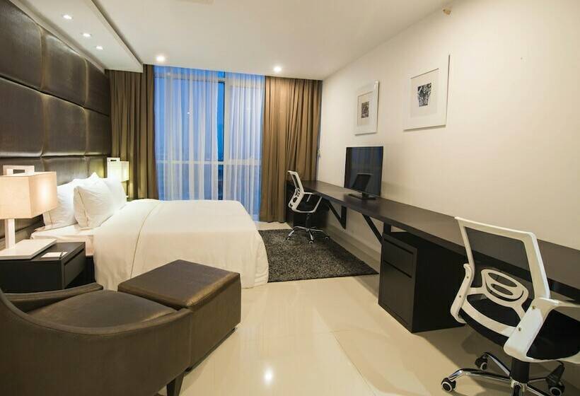 آپارتمان 4 خوابه, Platinum One Suites