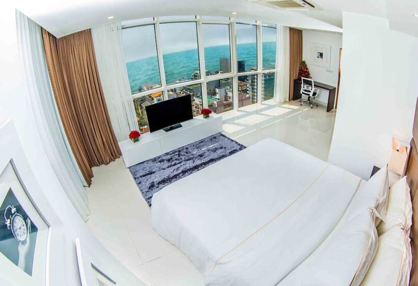 آپارتمان 4 خوابه, Platinum One Suites
