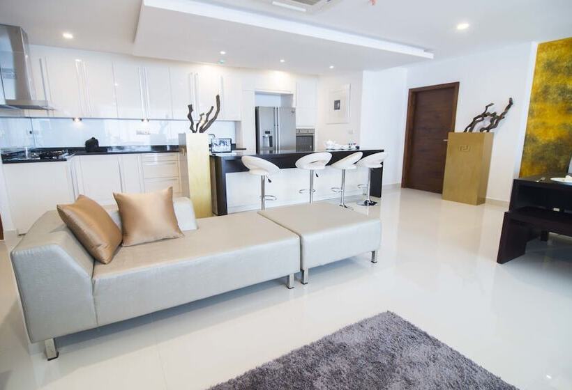 آپارتمان دلوکس 3 خوابه, Platinum One Suites