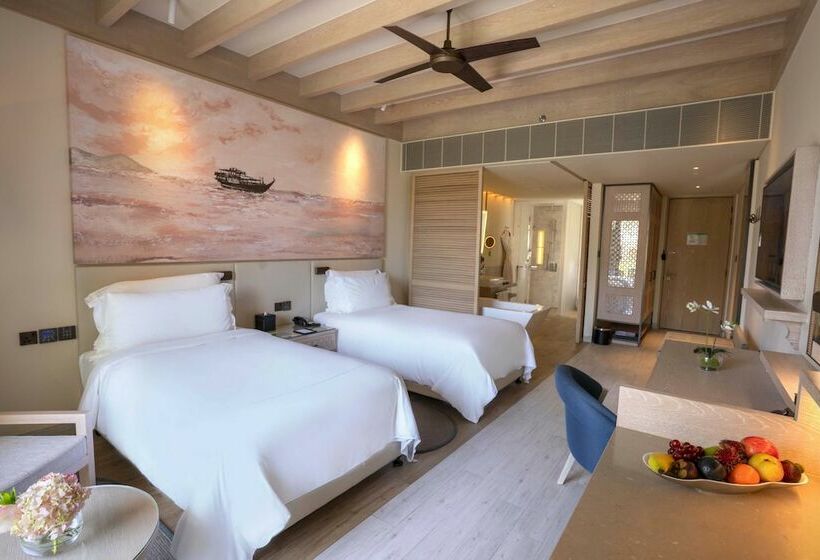 اتاق استاندارد با چشم‌انداز باغ, Saadiyat Rotana Resort And Villas