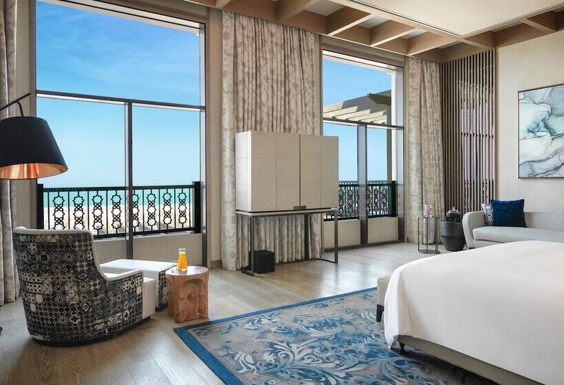 سوئیت رویال, Saadiyat Rotana Resort And Villas