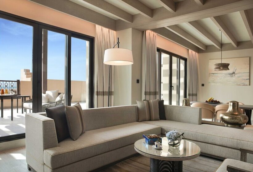 Suite with Terrace, Saadiyat Rotana Resort And Villas
