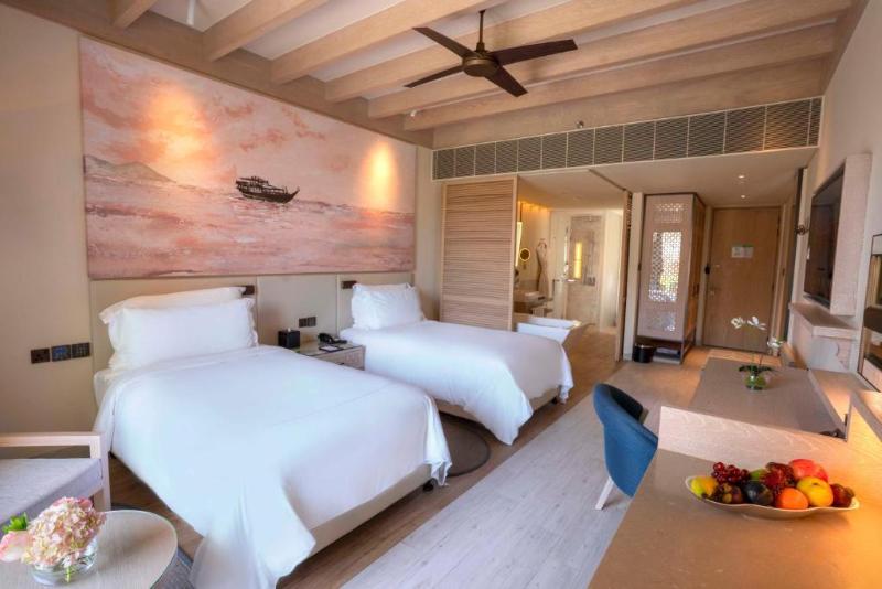 اتاق استاندارد با چشم‌انداز باغ, Saadiyat Rotana Resort And Villas