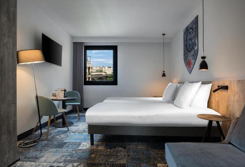 스탠다드 트리플 룸 가든 전망, Sowell Hotels Les Chevaliers