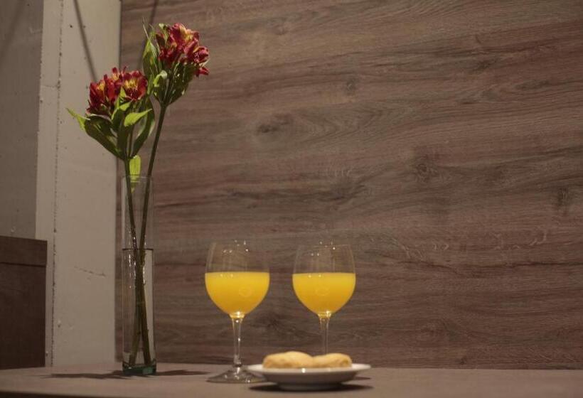 اتاق استاندارد برای معلولان, Unit Santa Rosa