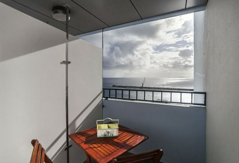 اتاق استاندارد با چشم‌انداز, Atlantic Home Azores