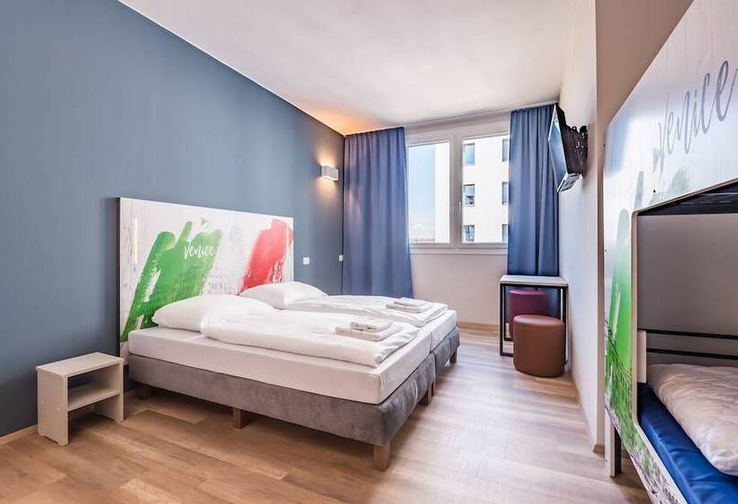 اتاق استاندارد چهار تخته, a&o Hostel Venezia Mestre