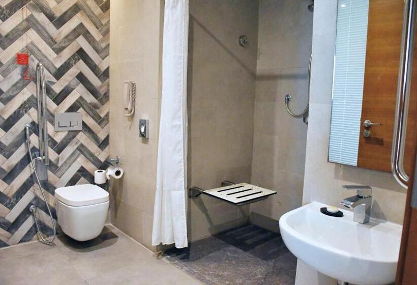 اتاق استاندارد برای معلولان, Wyndham Garden Ajman Corniche