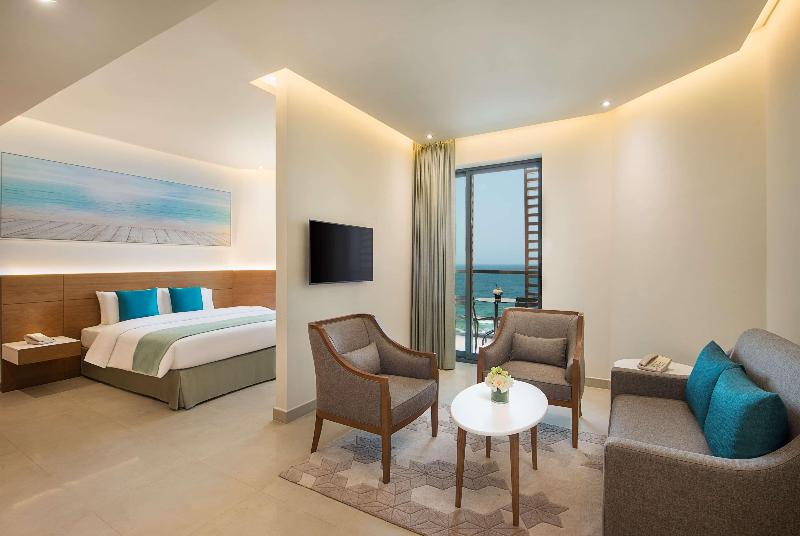 سوئیت با تخت بزرگ, Wyndham Garden Ajman Corniche