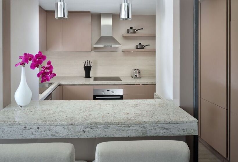 استودیوی استاندارد, Hyatt Regency Creek Heights Residences