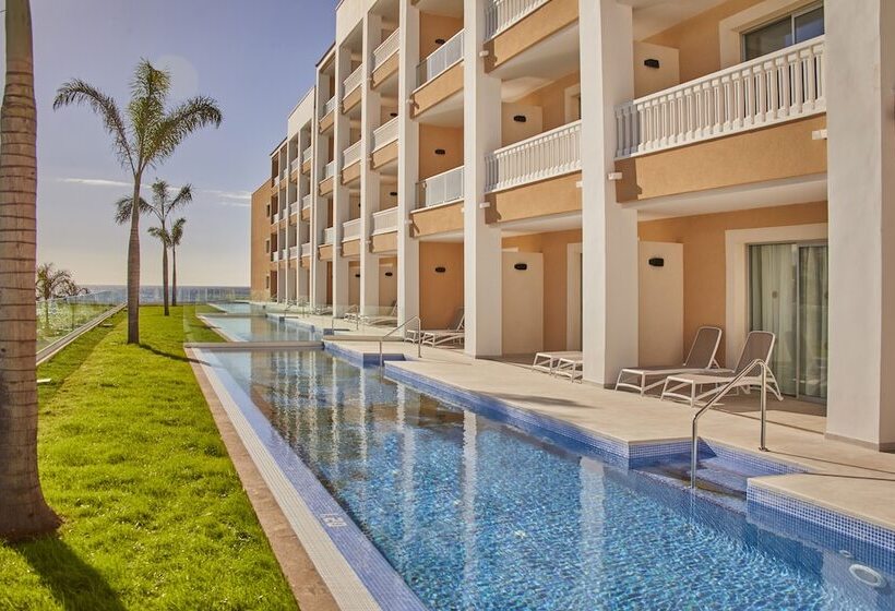 Junior swim-up suite, Bahia Principe Fantasia Tenerife