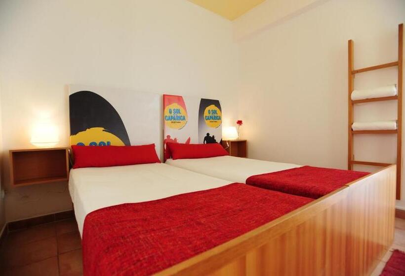 اتاق استاندارد با سرویس بهداشتی مشترک, Caparica Sun Centre