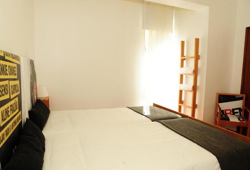 اتاق استاندارد با سرویس بهداشتی مشترک, Caparica Sun Centre