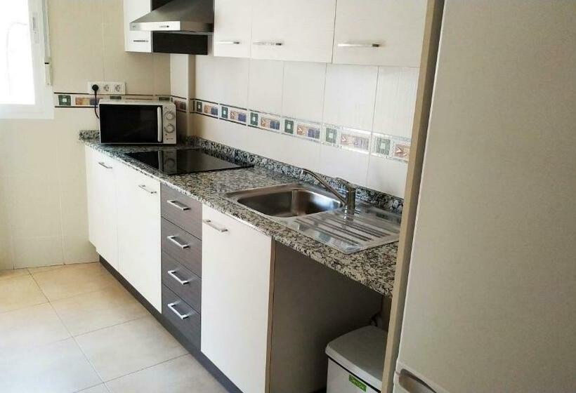 2 Bedroom Apartment, Apartamentos Neptuno 3000