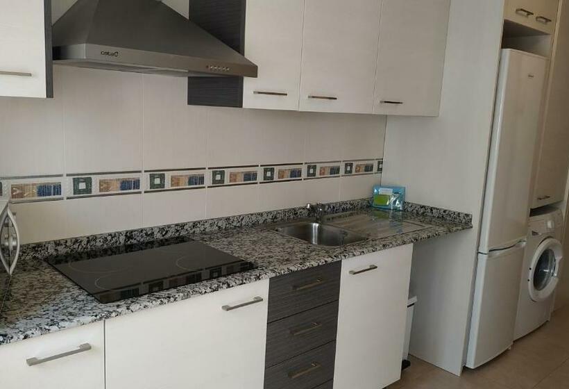 Apartamento 1 Dormitório, Apartamentos Neptuno 3000