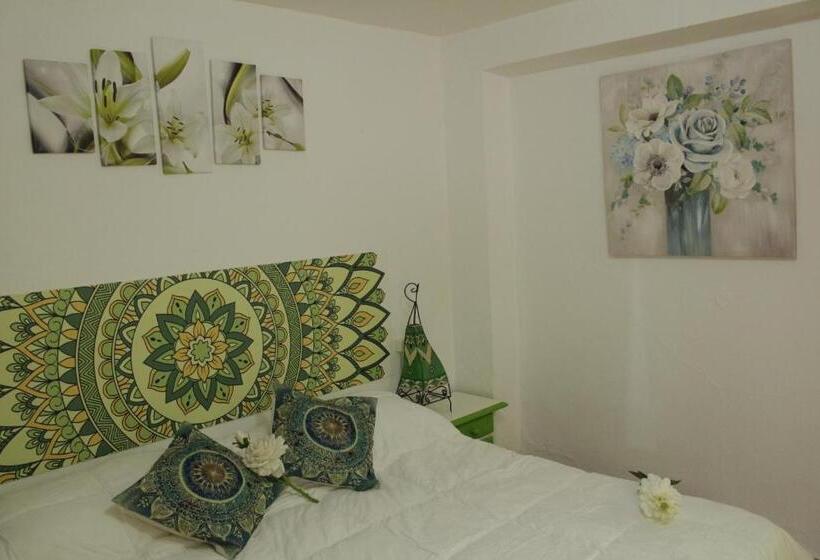 اتاق استاندارد, H Juan