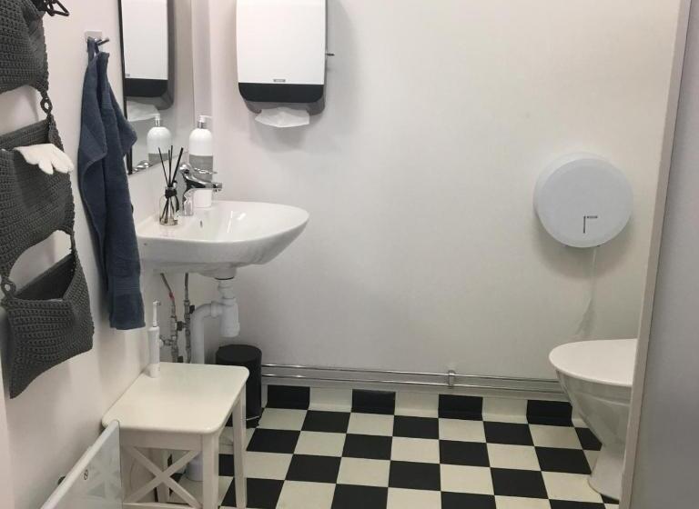 اتاق استاندارد چهار تخته, Järnvägshotellet B&b Skara