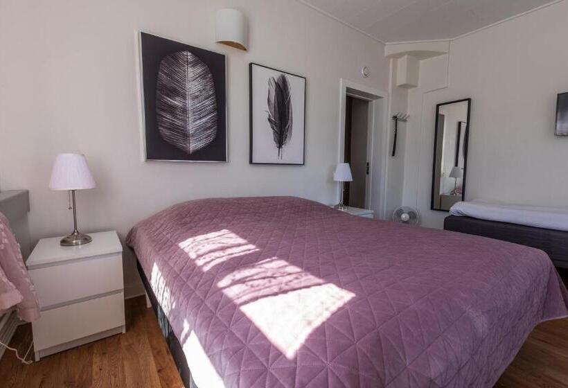 اتاق استاندارد چهار تخته, Järnvägshotellet B&b Skara