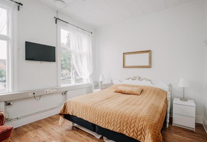 اتاق استاندارد یک نفره, Järnvägshotellet B&b Skara