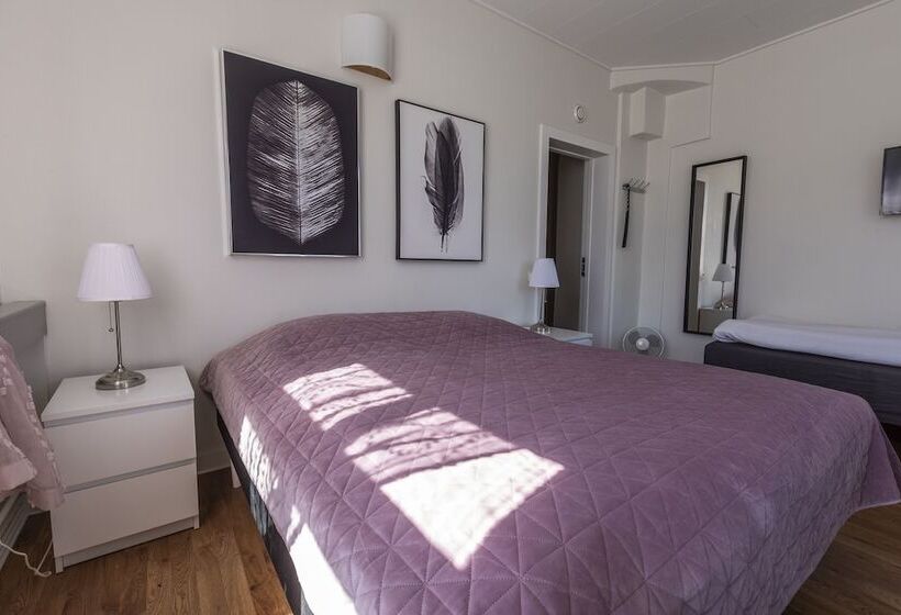 اتاق استاندارد سه نفره, Järnvägshotellet B&b Skara