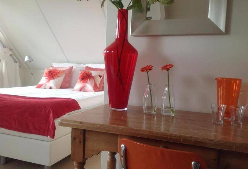 اتاق استاندارد با چشم‌انداز دریاچه, Villa Envie