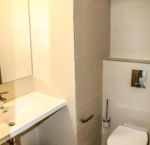 اتاق استاندارد با بالکن و چشم‌انداز دریا, Alcor Beach