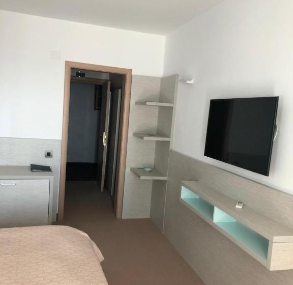 اتاق استاندارد, Alcor Beach