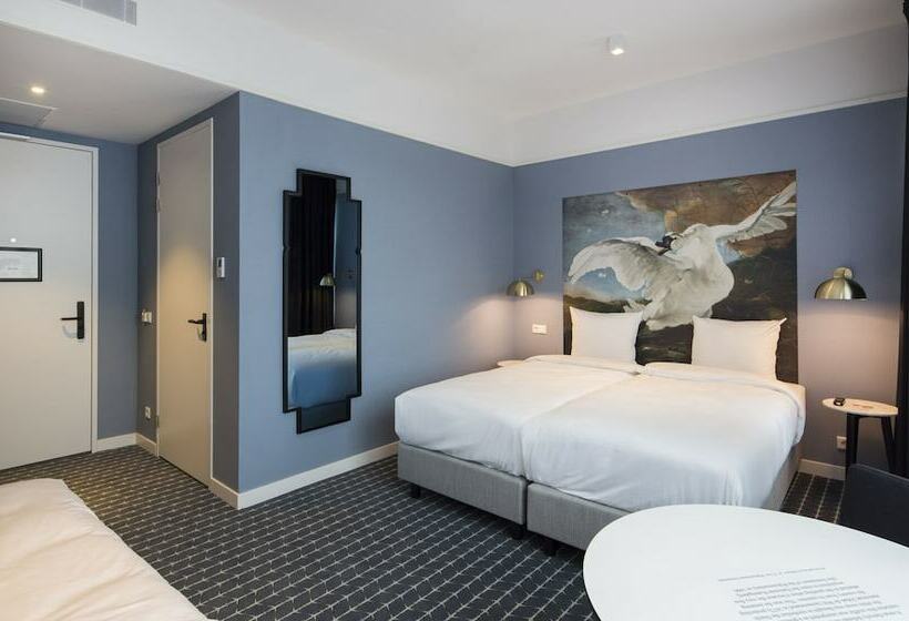 스탠다드 트리플 룸, Corendon Village Amsterdam