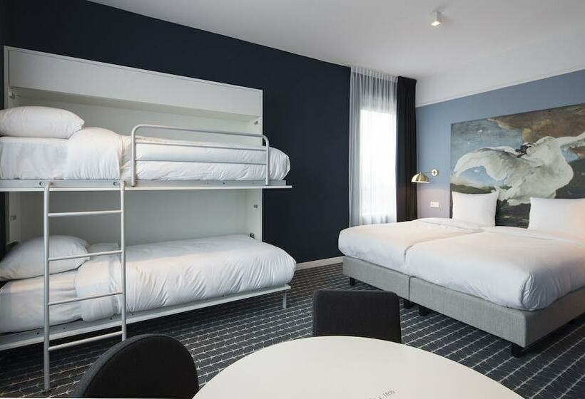 4인용 스탠다드 룸, Corendon Village Amsterdam
