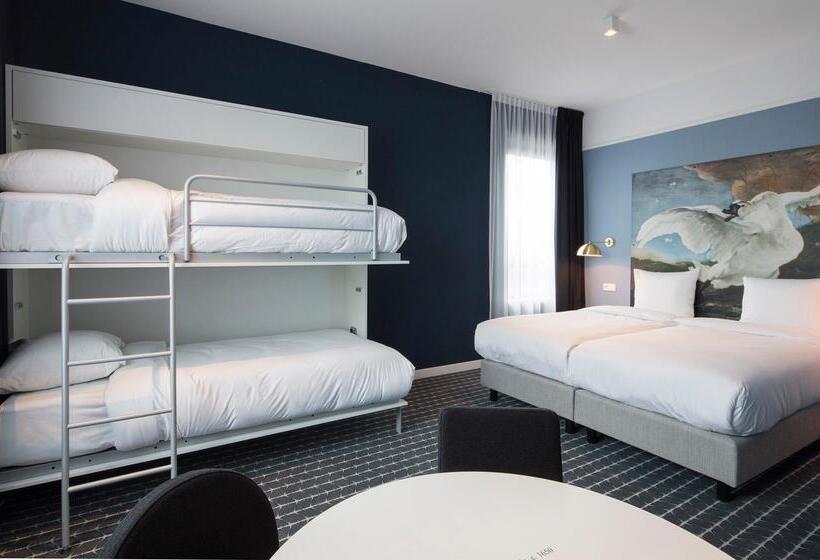 4인용 스탠다드 룸, Corendon Village Amsterdam