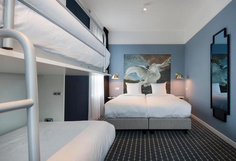 4인용 스탠다드 룸, Corendon Village Amsterdam