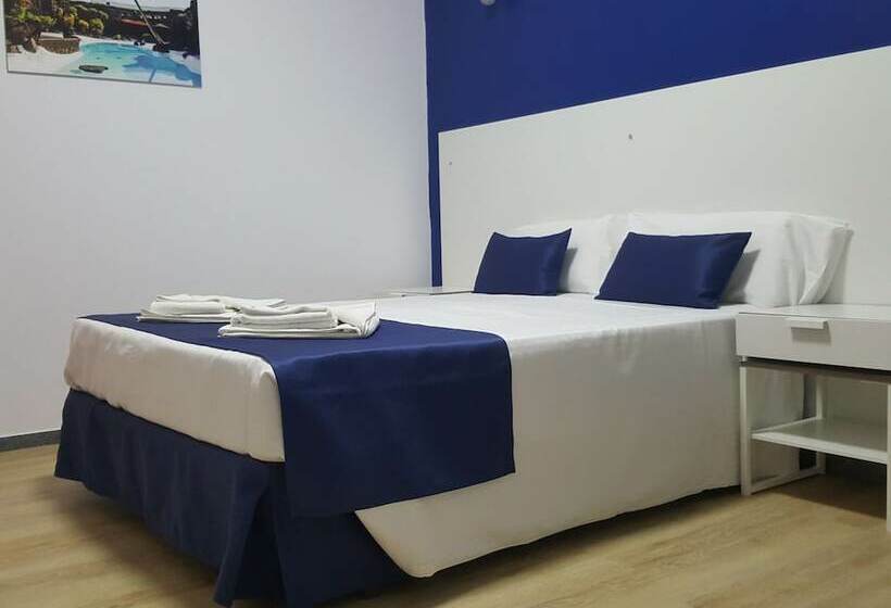 اتاق استاندارد, Hostal San Gines