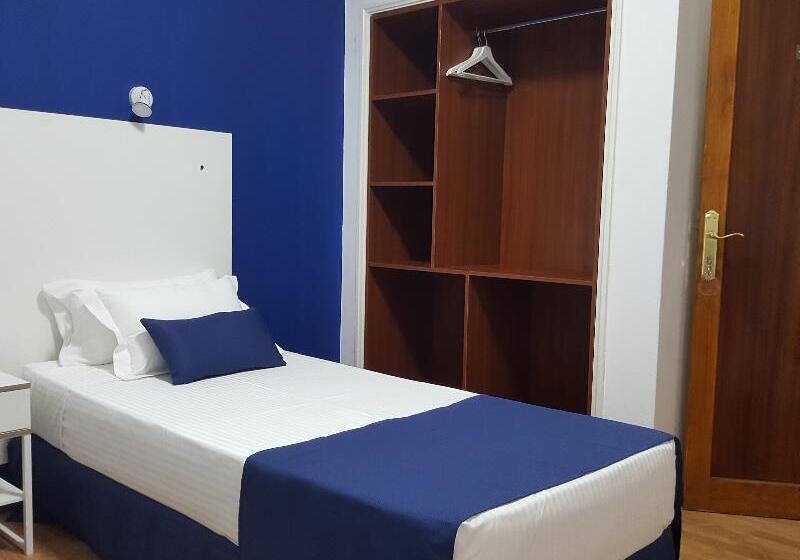 اتاق استاندارد, Hostal San Gines