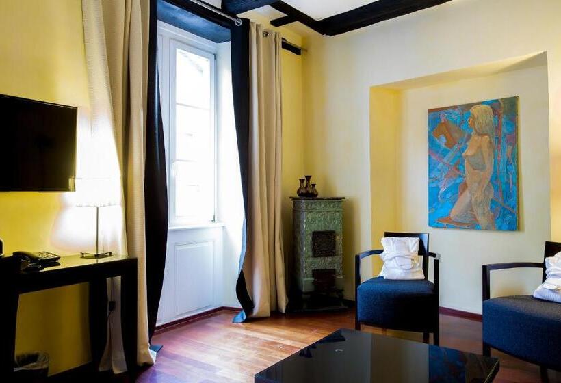 سوییت, Le B. Suites, Chambres & Restaurant