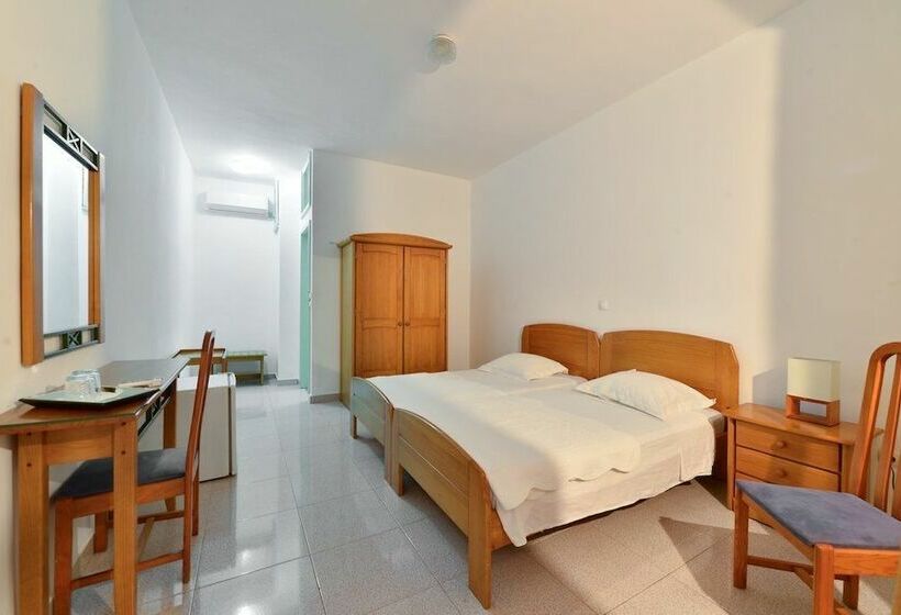 Standard Room, Pousada Praia Maria