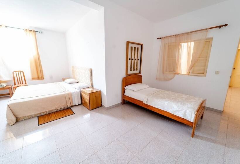 Quarto standard, Pousada Praia Maria