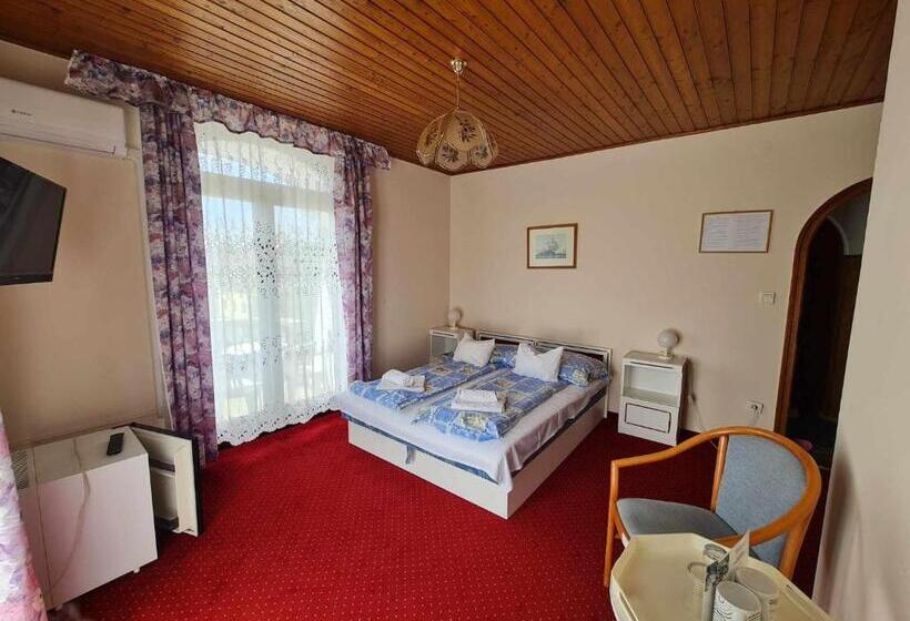 اتاق استاندارد با بالکن, Steinhaus Bed & Breakfast