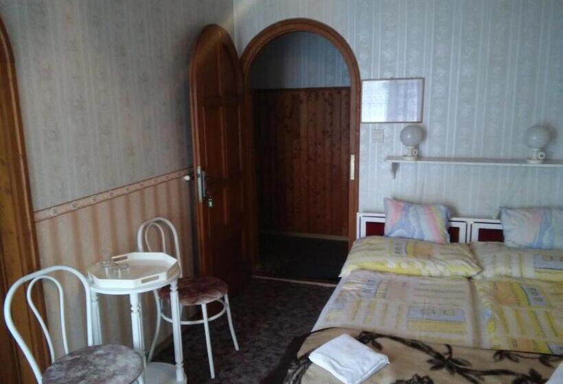 اتاق استاندارد با بالکن, Steinhaus Bed & Breakfast