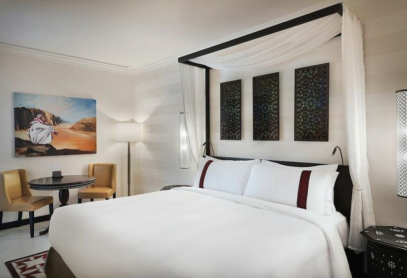 اتاق سوپریور با چشم‌انداز استخر, Al Manara, A Luxury Collection Hotel, Aqaba