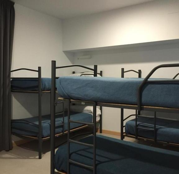 Bed in Shared Room with Shared Bathroom, Albergue De Villava