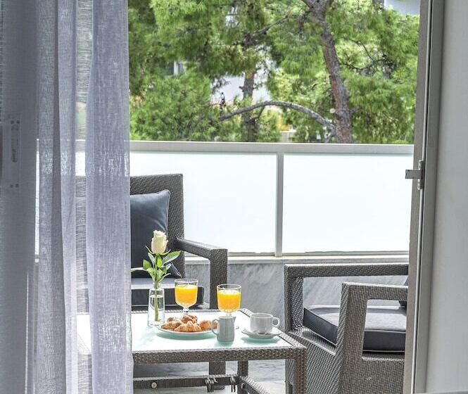 اتاق استاندارد, Athenian Riviera Hotel& Suites