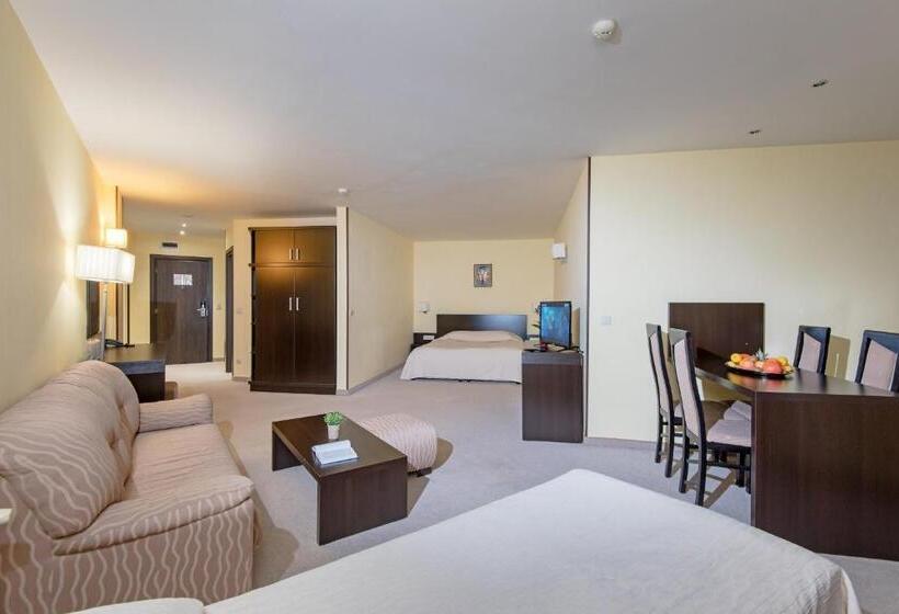 سوییت جونیور, Bellevue Ski & Relax   Half Board