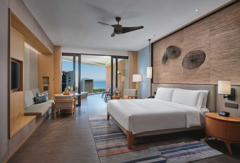اتاق استاندارد با تخت دوبل و چشم‌انداز دریا, Crowne Plaza Sanya Haitang Bay Resort, An Ihg