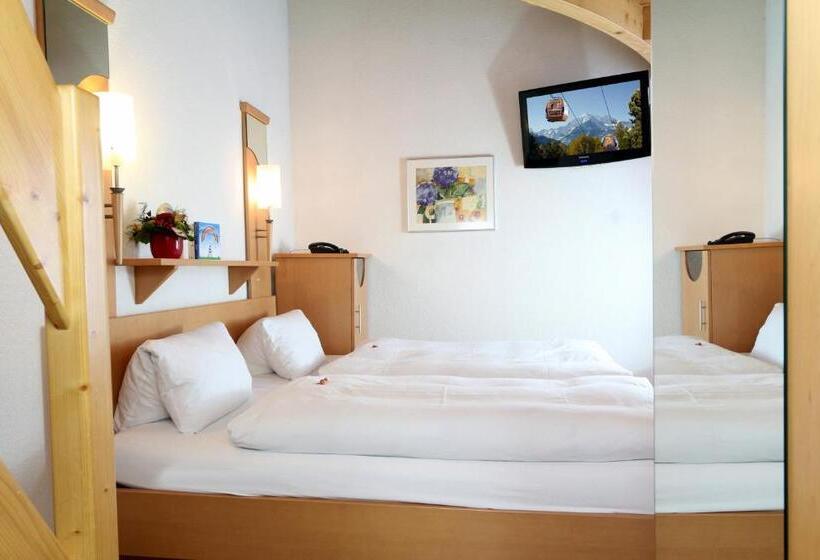 اتاق اکونومی یک تخته, Lifestyle & Spa Hotel Grächerhof