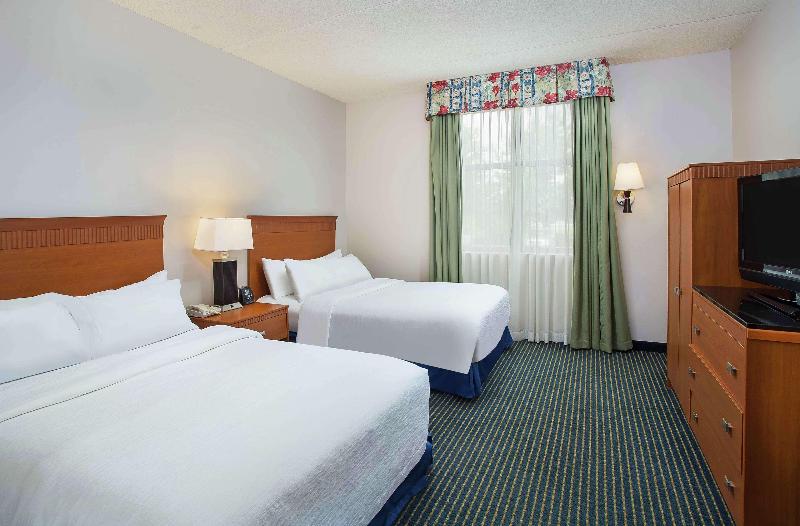 اتاق استاندارد با تخت دو نفره بزرگ, Hampton Inn & Suites Irvineorange County Airport